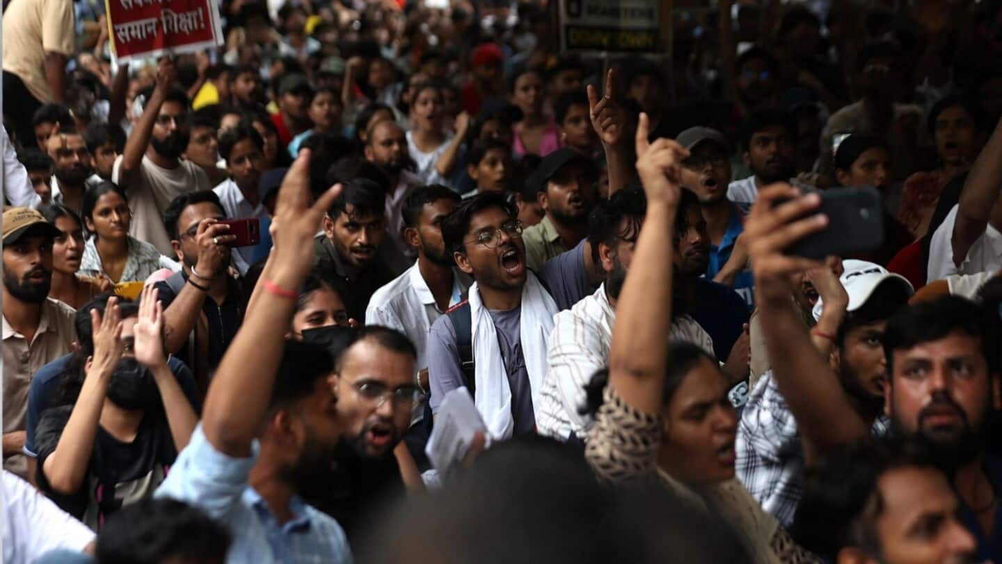 NEET-UG paper leak protest at Jantar Mantar after Wangchuk hospitalization
