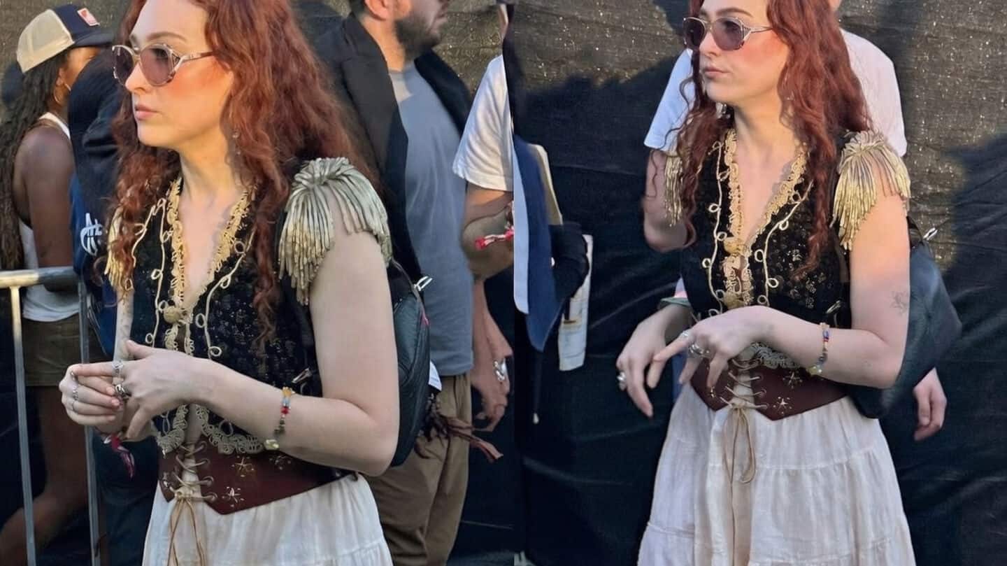 Roan appears at Coachella after stepfather alleged guard intimidated Ada