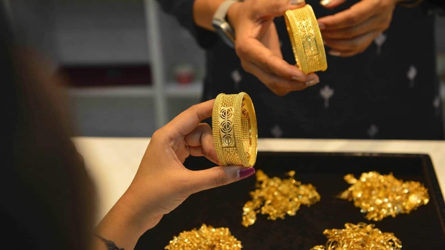 Gold rises to 7 week high at ₹149,296 on MCX
