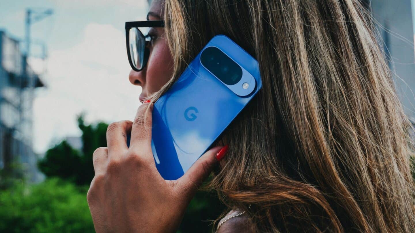 Phone delivery scammers impersonate carriers using customers' order details