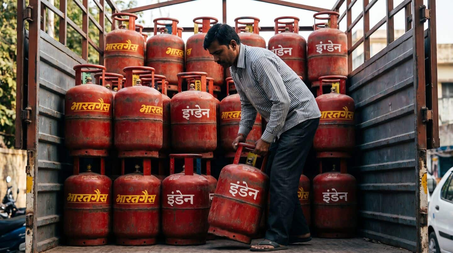 India restricts LPG sales to conserve supplies amid Hormuz disruptions