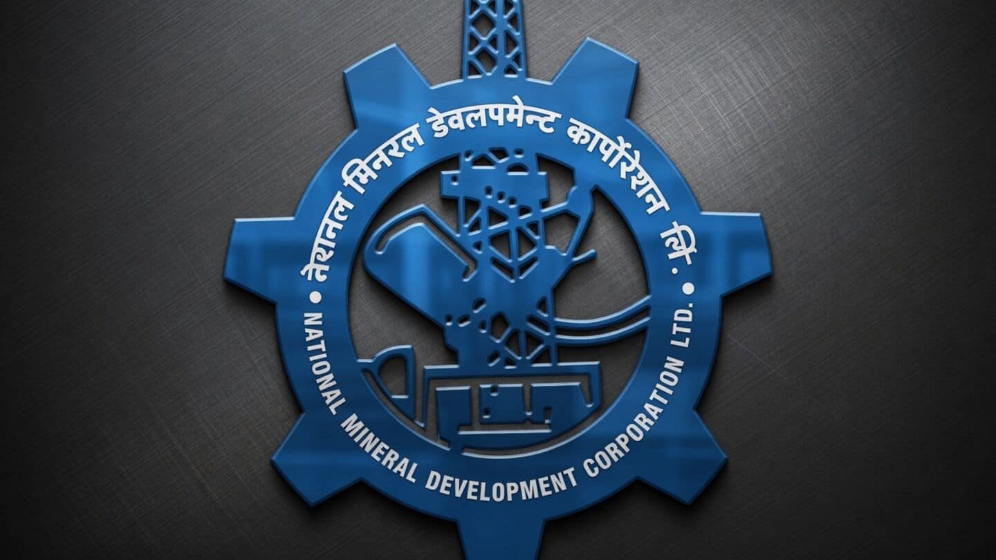 NMDC signs wage pact for nonexecutive staff ensuring DA neutralization