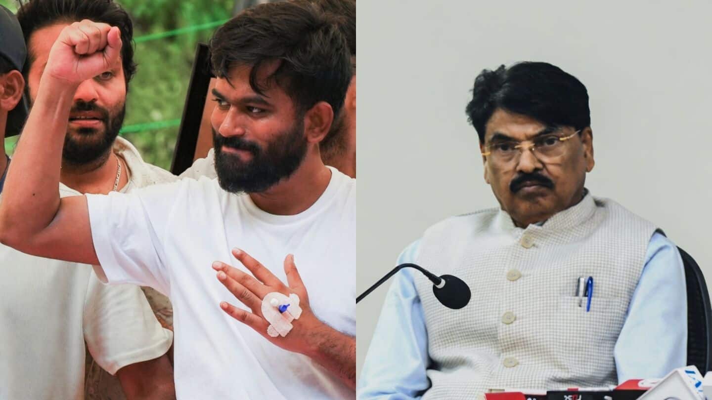 Cockroach Janta Party backs Delhi protest over NALSAR enrollment block