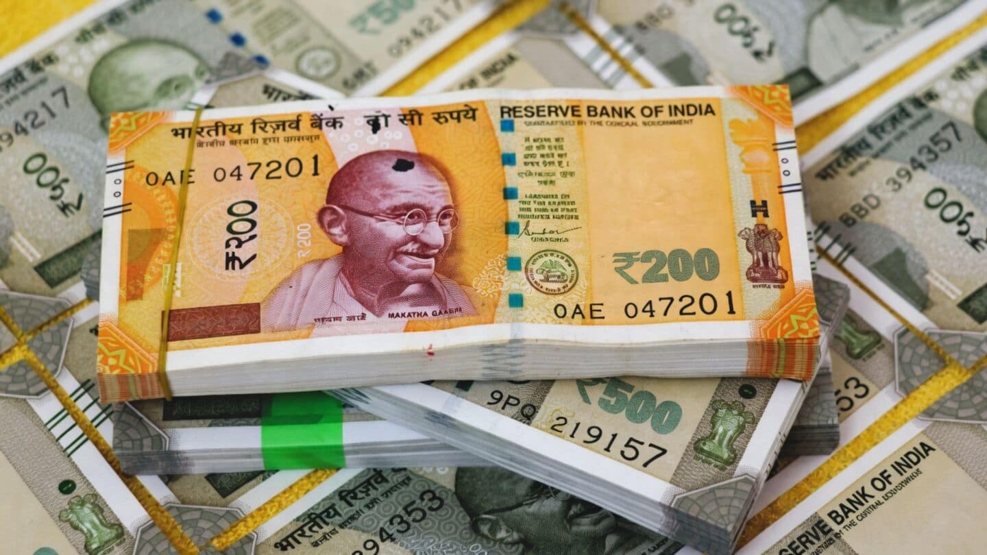 Loans against fixed deposits jump 43.2% to ₹2.04L/cr Aug 31