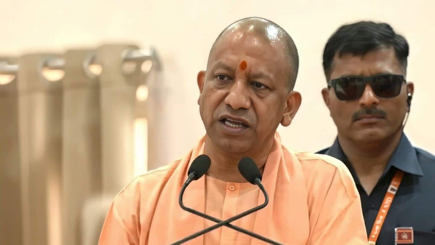 Yogi Adityanath announces Greater Agra township to boost jobs