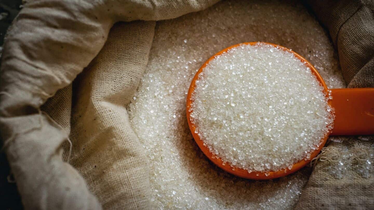 Government releases 1.4 million tons sugar amid ex-mill ₹1,000 rise