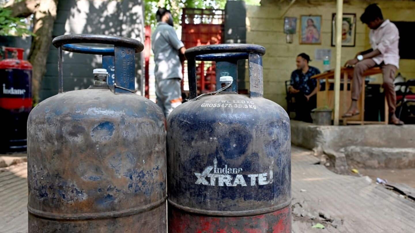 Commercial LPG cylinders rise ₹10 nationwide while home gas unchanged