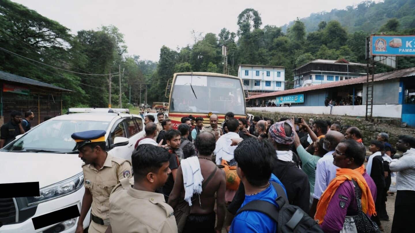 Thousands of Sabarimala pilgrims stuck for hours on Nilackal-Pampa route