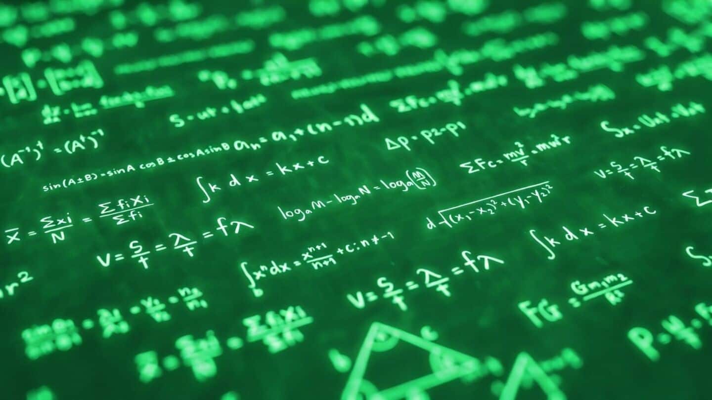 Zhejiang and Tsinghua solve 1978 IMO geometry using 121-qubit computer