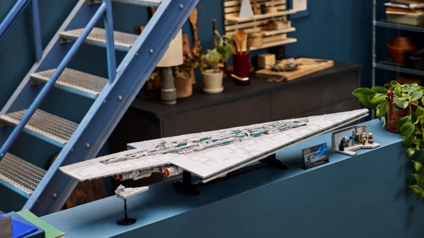 Lego reveals 'Executor Super Star Destroyer' 53.5-inch collector set