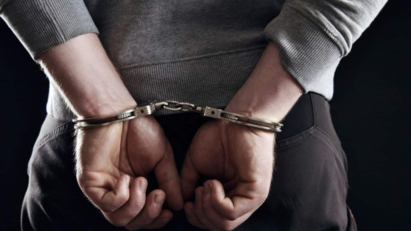 Paltan Bazar police detain 10 suspected Bangladeshi nationals without ID