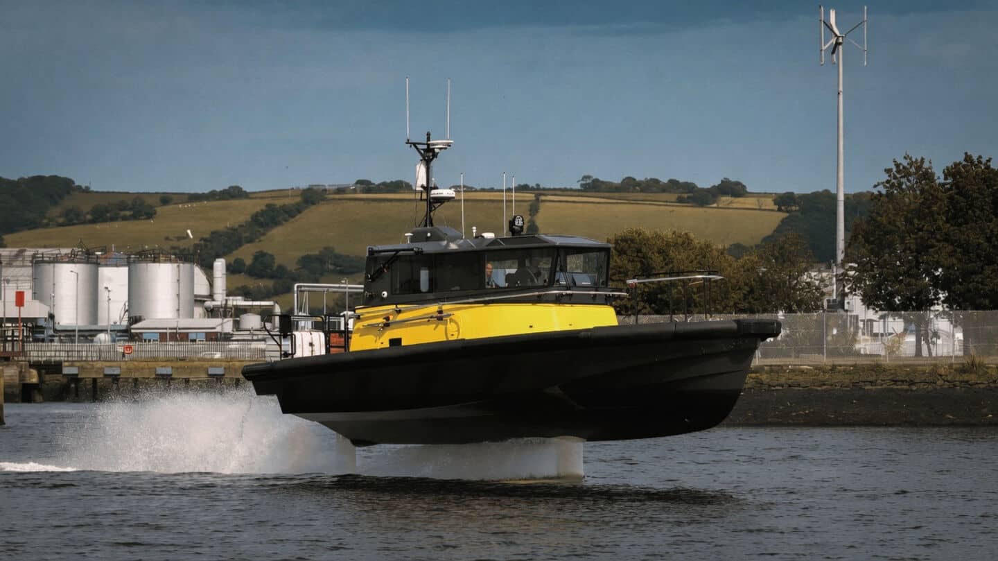 Artemis Technologies unveils world's 1st fully electric hydrofoil pilot boat