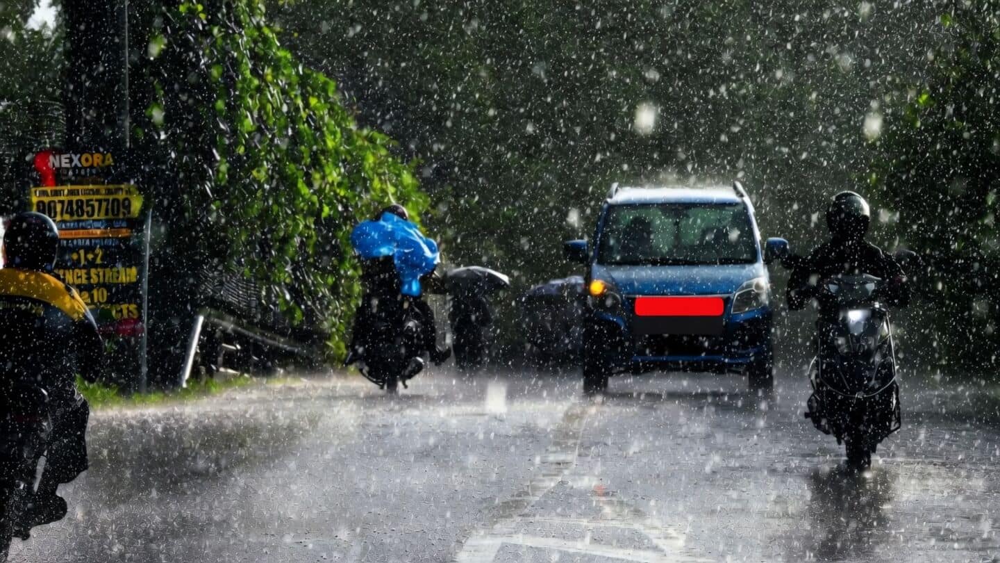 IMD warns of intense rainfall, issues red alert in Uttarakhand