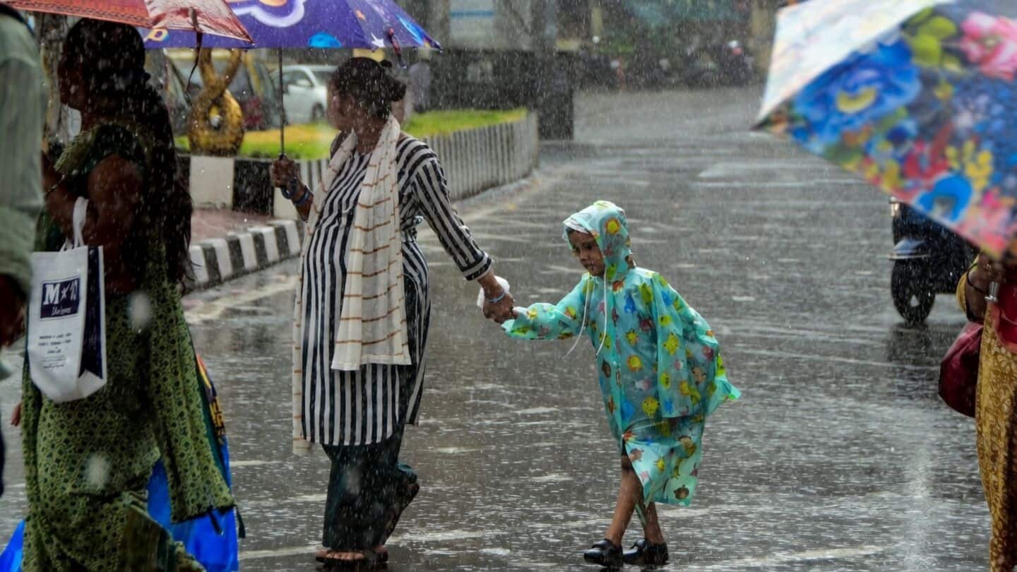 Mumbai drenched Tuesday with over 200mm rain, major waterlogging
