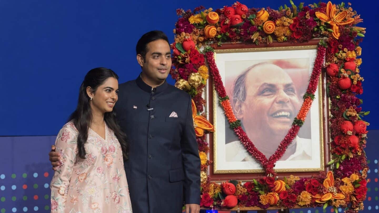 Jio posts ₹76,000cr EBITDA and readies ₹30,213cr IPO in India
