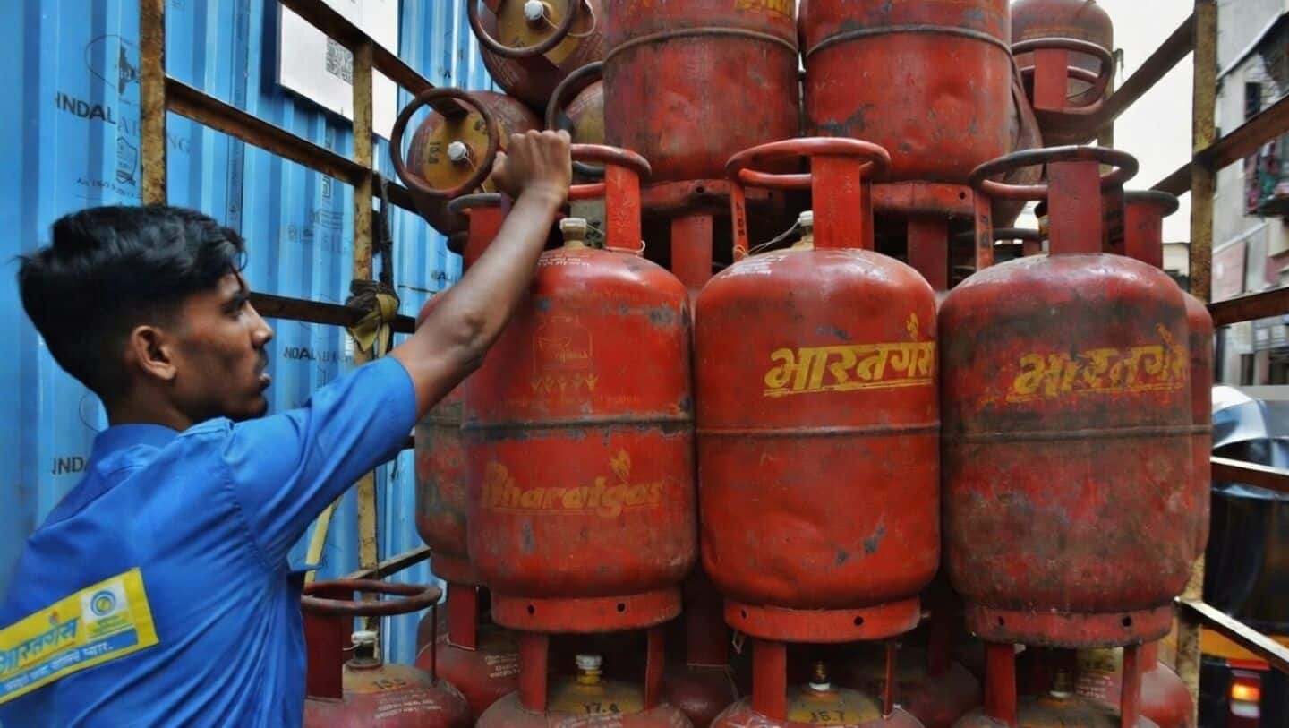 LPG price hike: Induction cooktops in demand as households switch