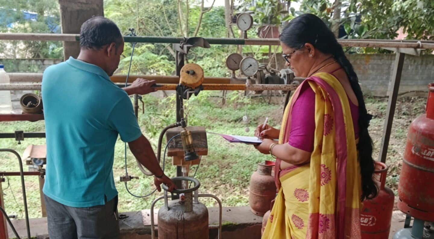 Inspection in Karnataka finds 382 of 1,530 LPG cylinders underfilled