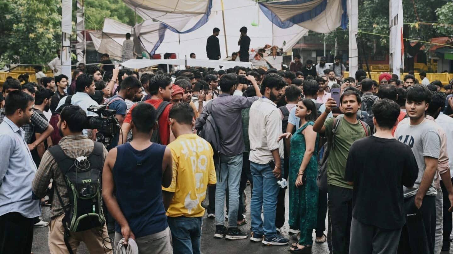 CJP vows to keep protesting until government promises no FIRs