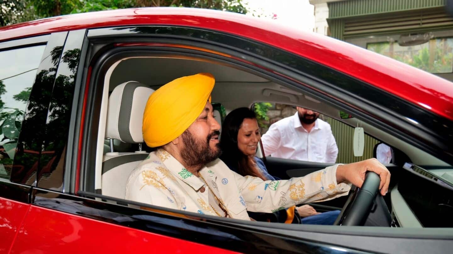 Singer Mehndi adds Mahindra XUV 9E Coupe SUV to collection
