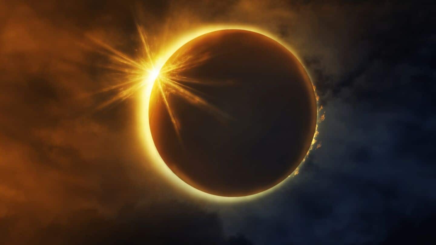 Total solar eclipse August 12 visible in Spain Iceland Greenland