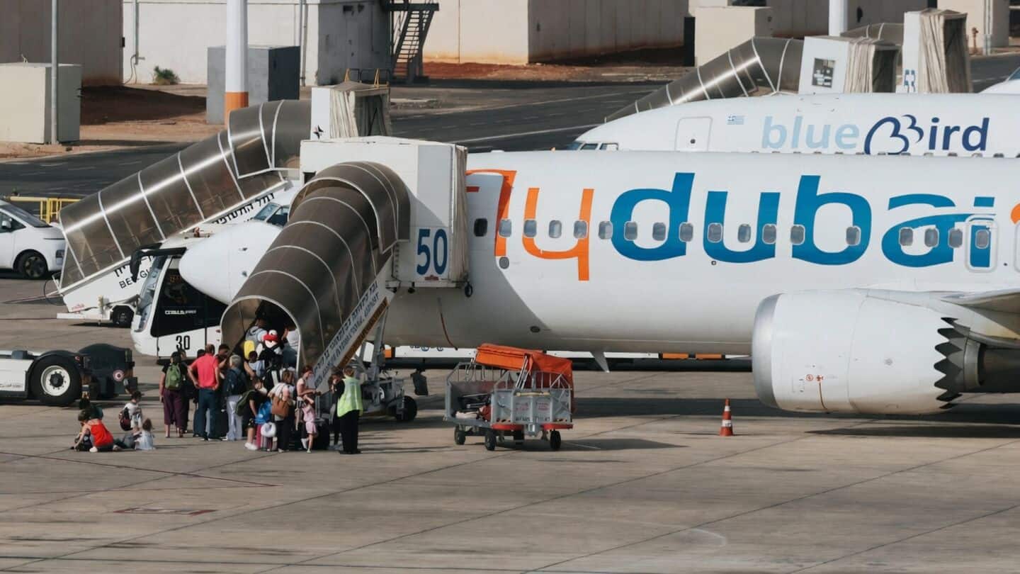 FlyDubai copilot attacks captain midflight, plane makes emergency Saudi landing