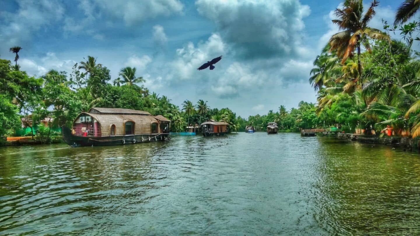 India launches National Digital Tourism Stack with Tourism Ministry, ONDC