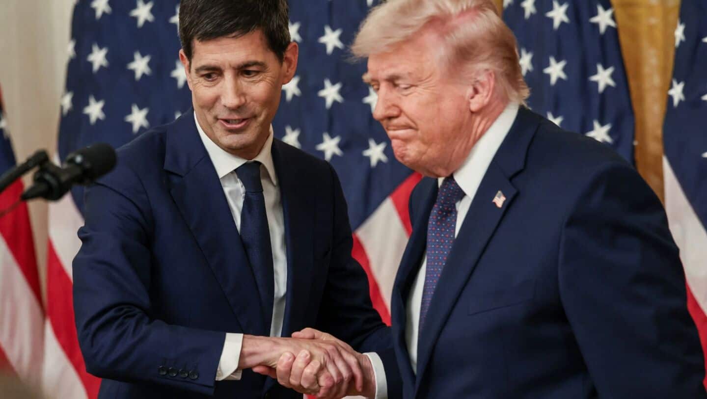 Kevin Warsh becomes Fed chair as President Trump urges independence
