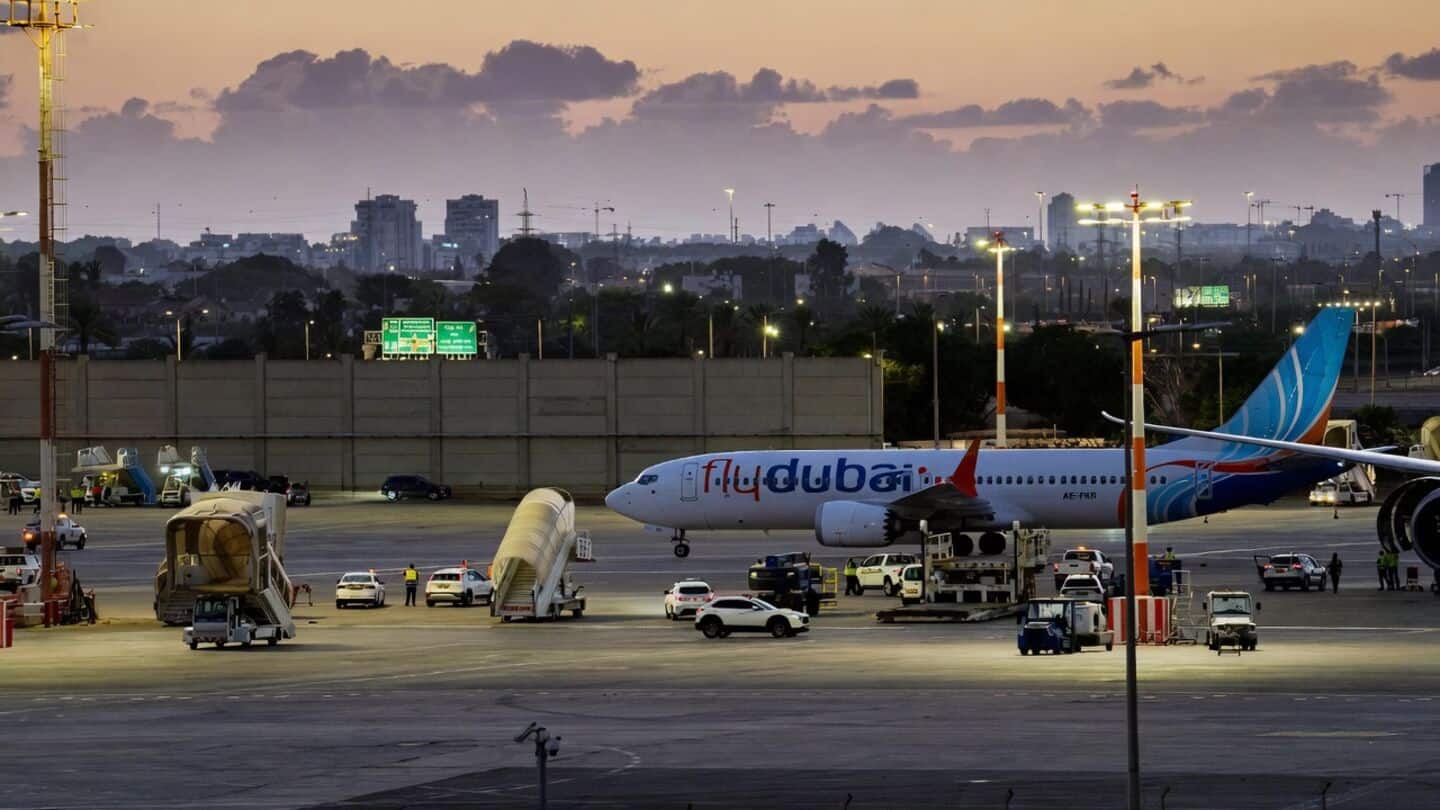 Trump suggests Iran behind Flydubai hijacking attempt to Saudi Arabia