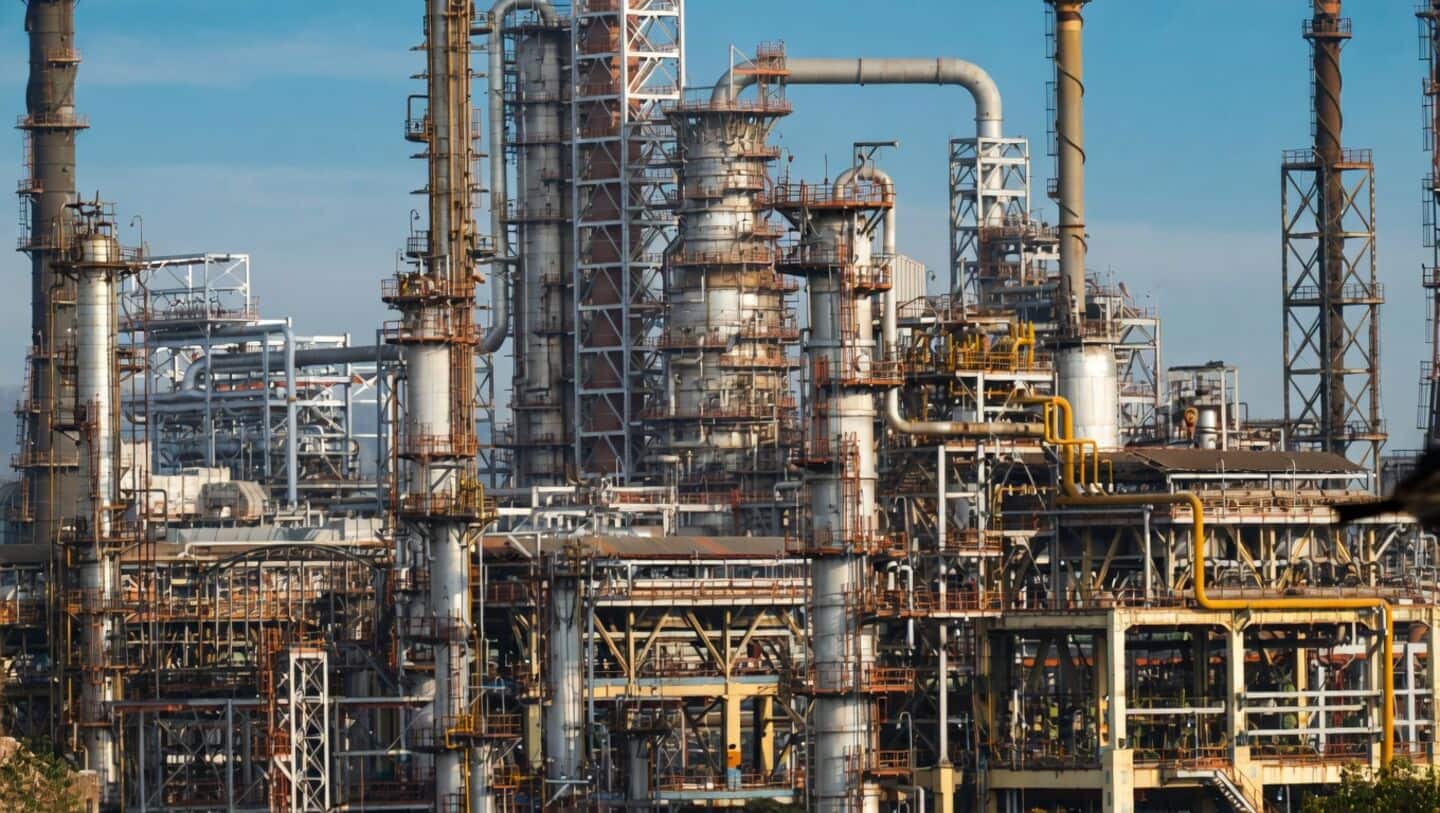 India set to raise fuel prices by ₹5 per liter