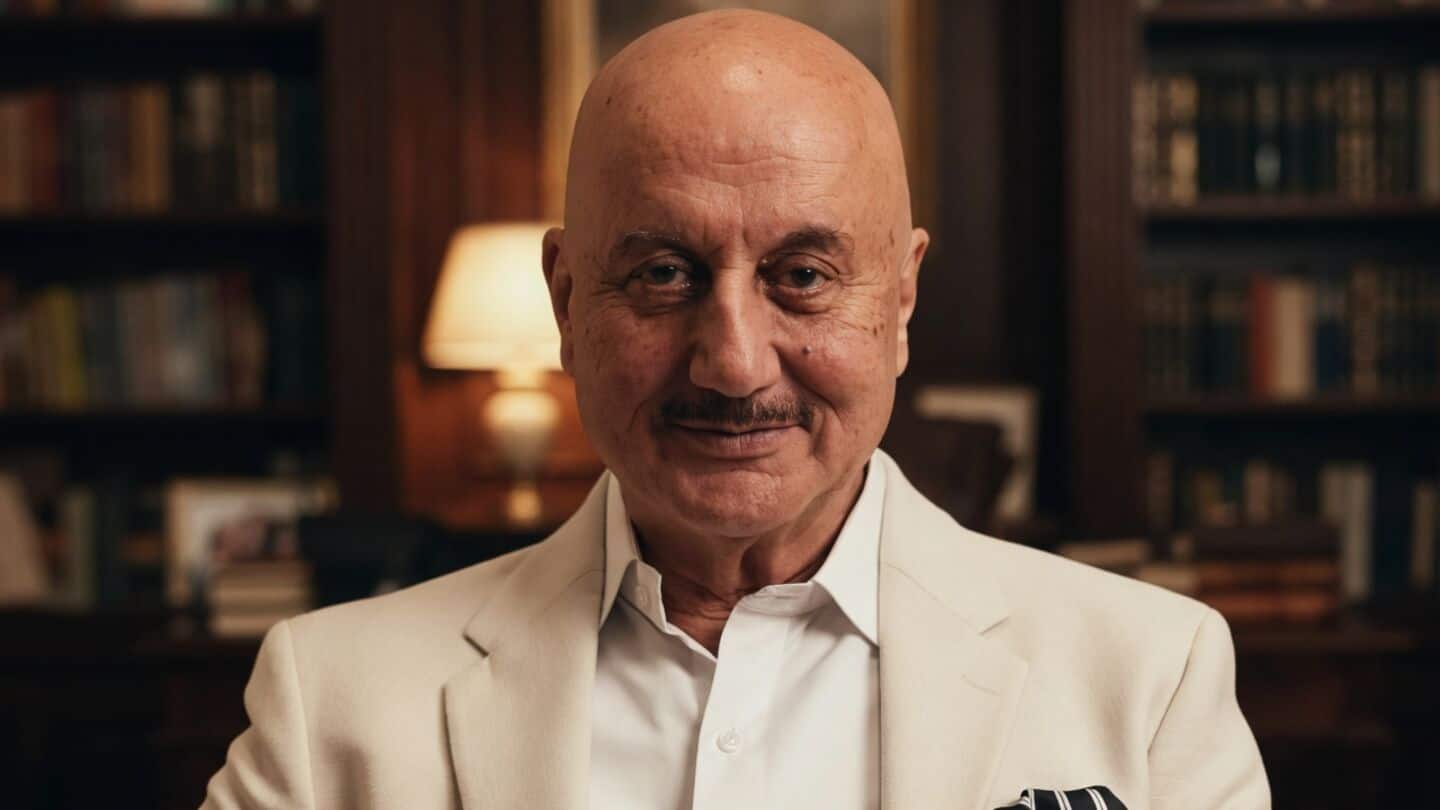 Kher announces 'Shuru Theke Shuru,' 1st Bengali production since 'Bariwali'