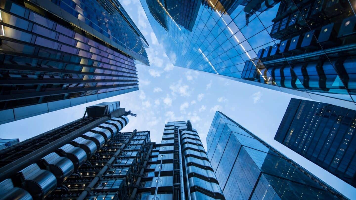 Firms with strong AI commitments boost headcount and entry-level hiring