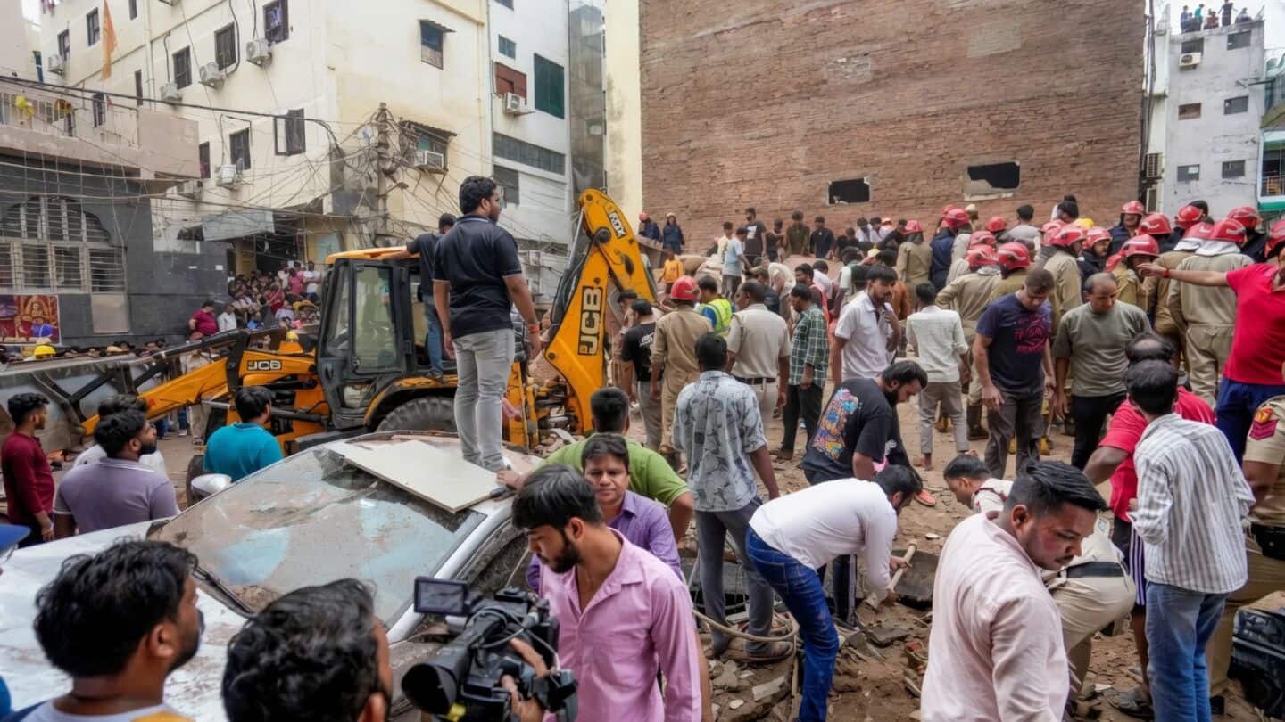 Delhi collapse killed 7, owner Hari Ram Gupta seeks bail