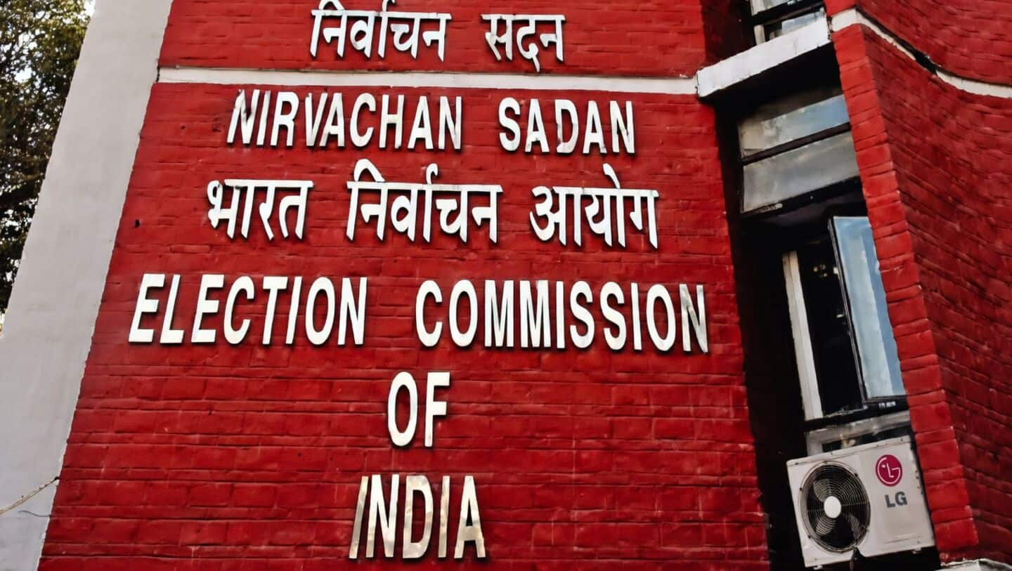 Election Commission cuts ties with webcam vendor over this reason