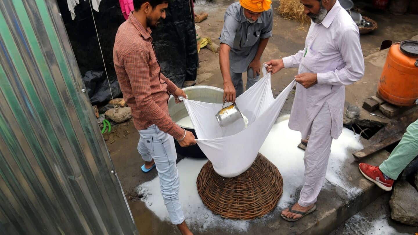 Delhi food safety destroys 508kg suspected paneer at Okhla Mandi