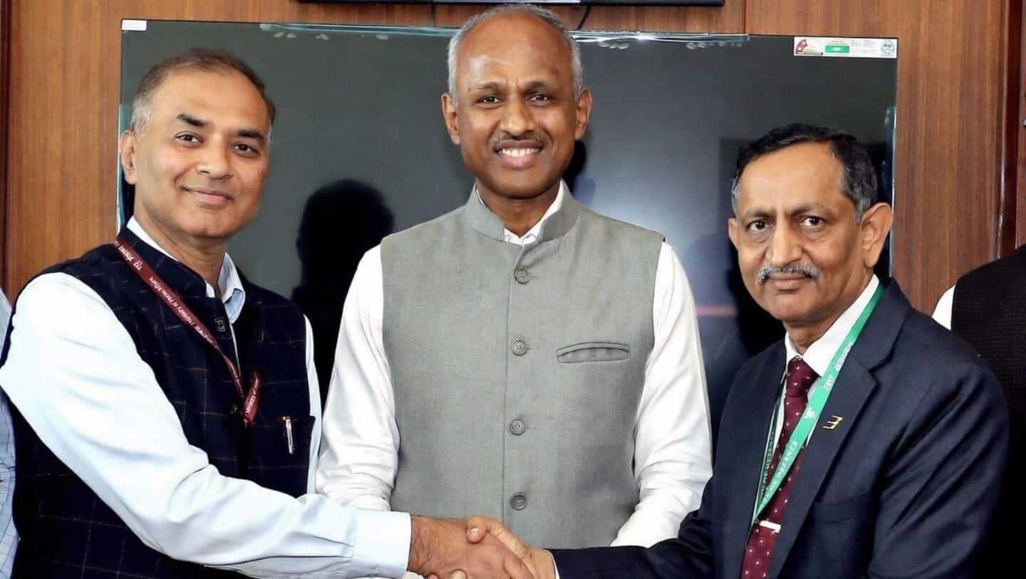 Defence Ministry signs 1,950 cr BEL contract for mountain radars