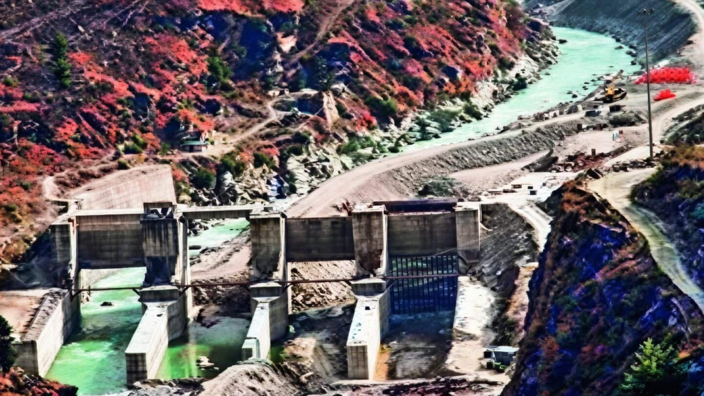 NTPC halts 520MW Tapovan-Vishnugad project in Chamoli after leak