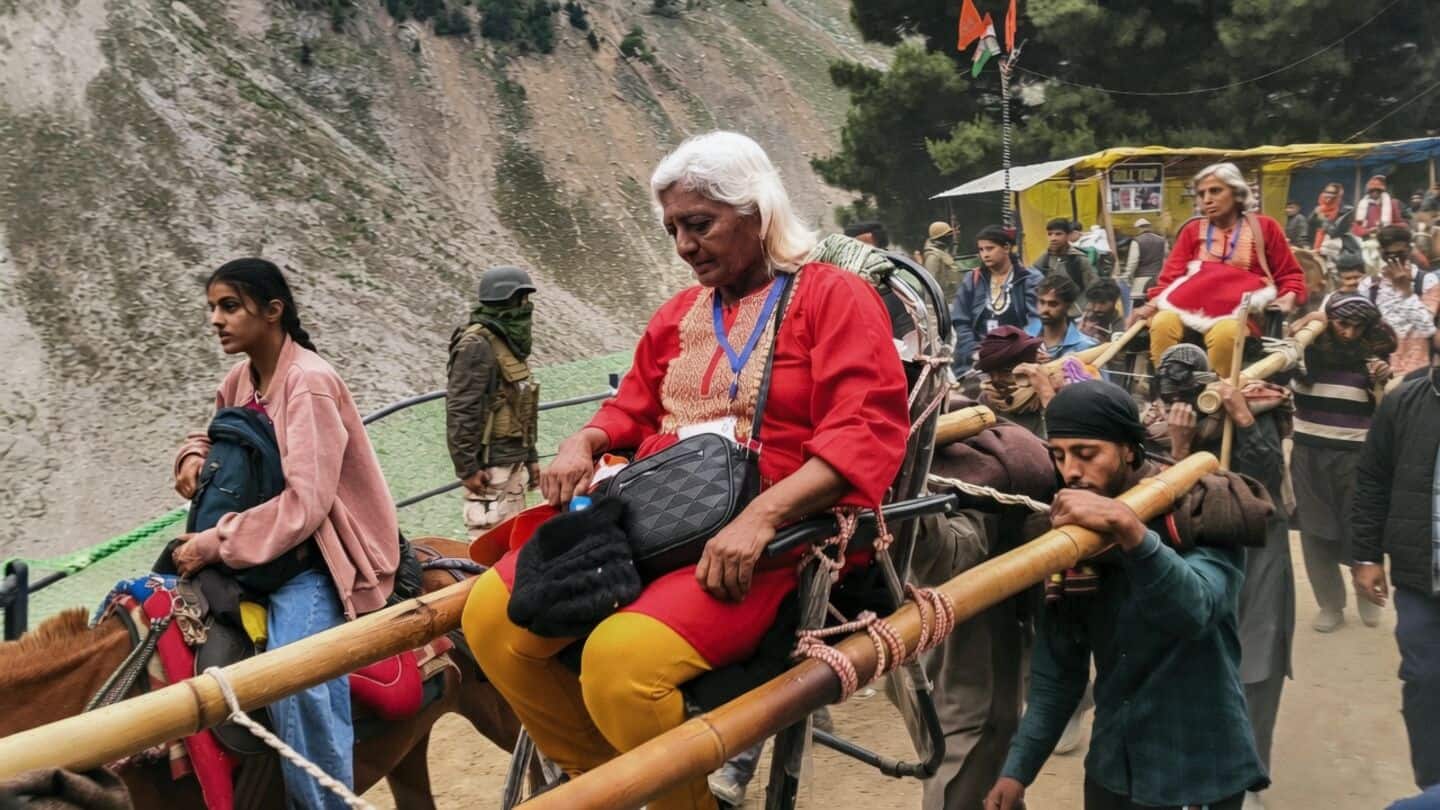 Batch of 5,794 devotees began Amarnath Yatra from Bhagwati Nagar