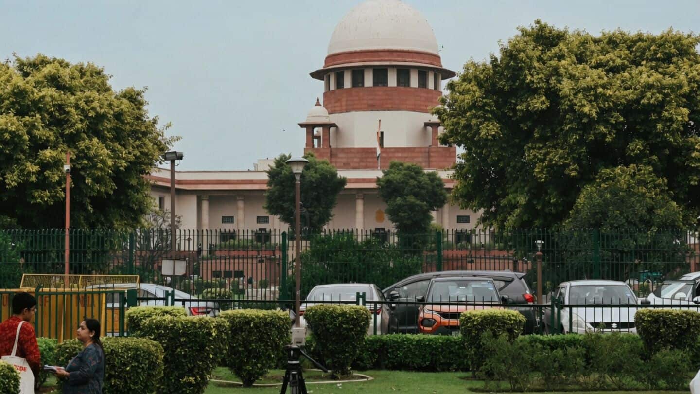 Supreme Court rules arrests without written reasons violate Article 21