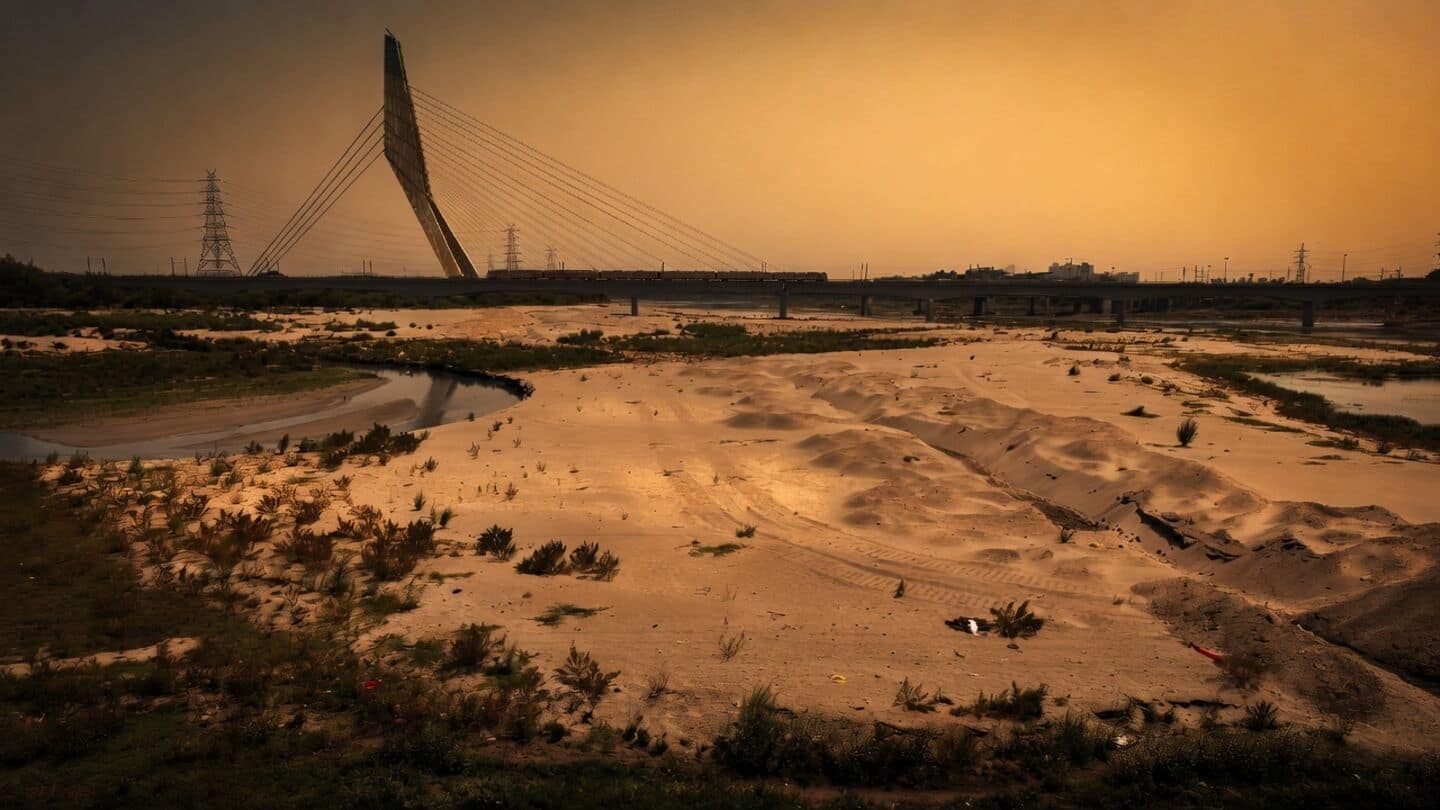 IMD warns India of longer heatwaves and weaker monsoon