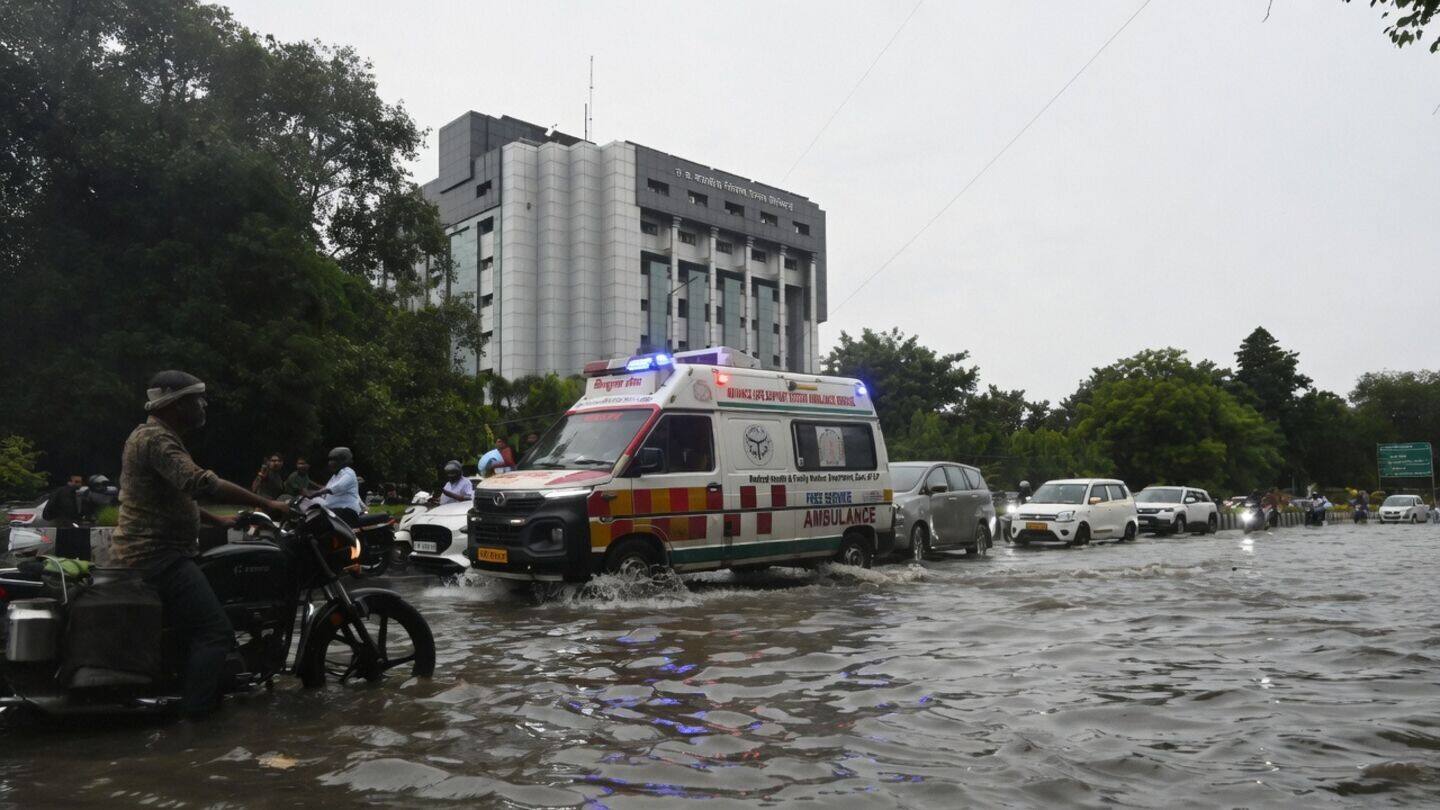 Heavy rain floods Lucknow streets and homes across neighborhoods