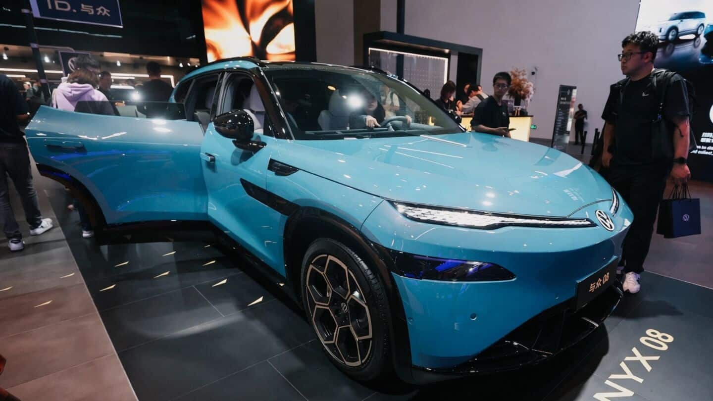 AI cuts Chinese car development to 18 months, regulators inspect
