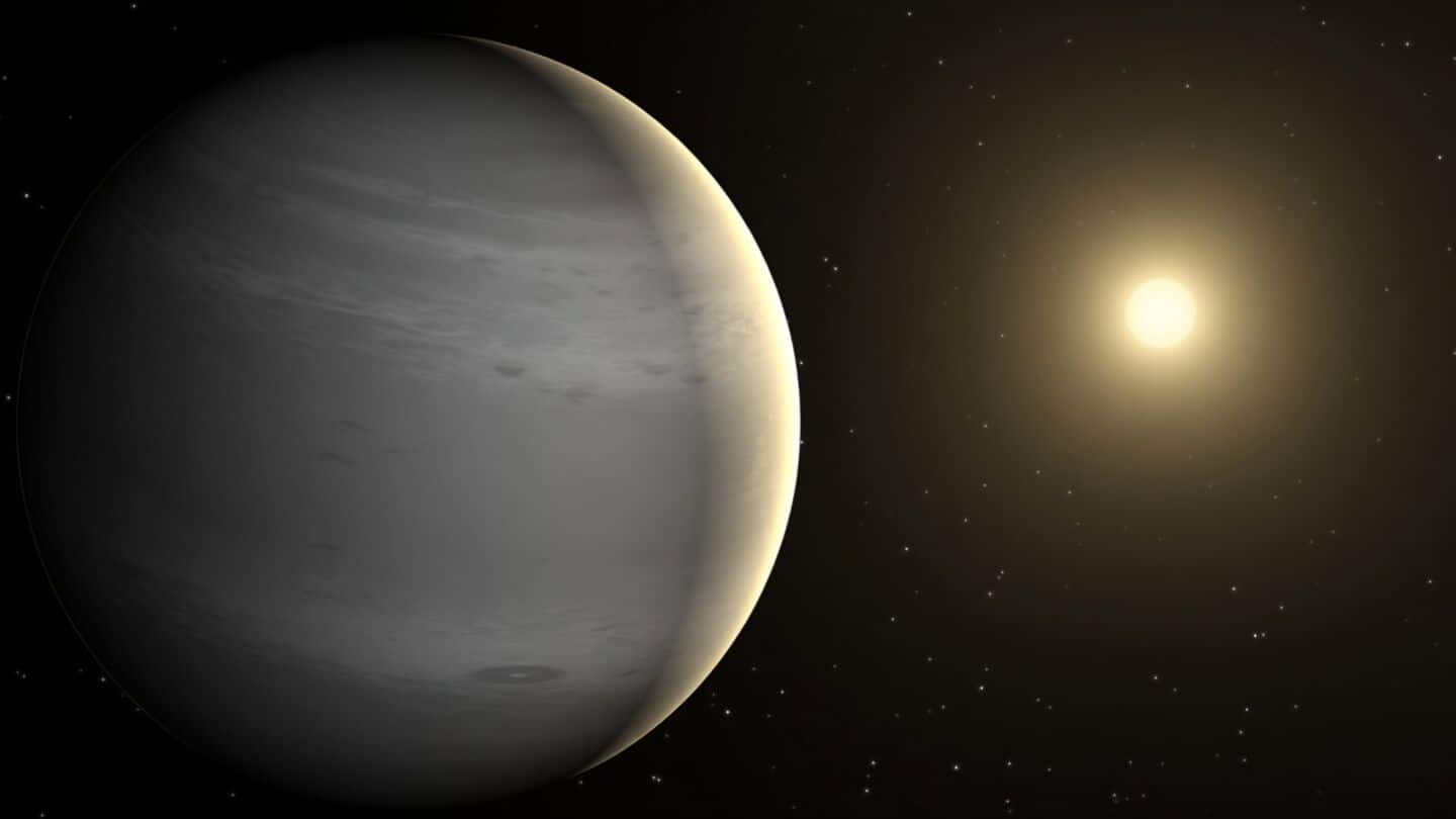 First radio detection indicates magnetic field on Beta Pictoris b