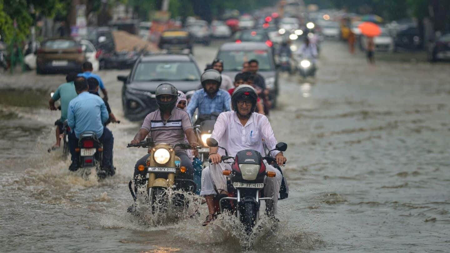 IMD warns heavy rain across India on July 25