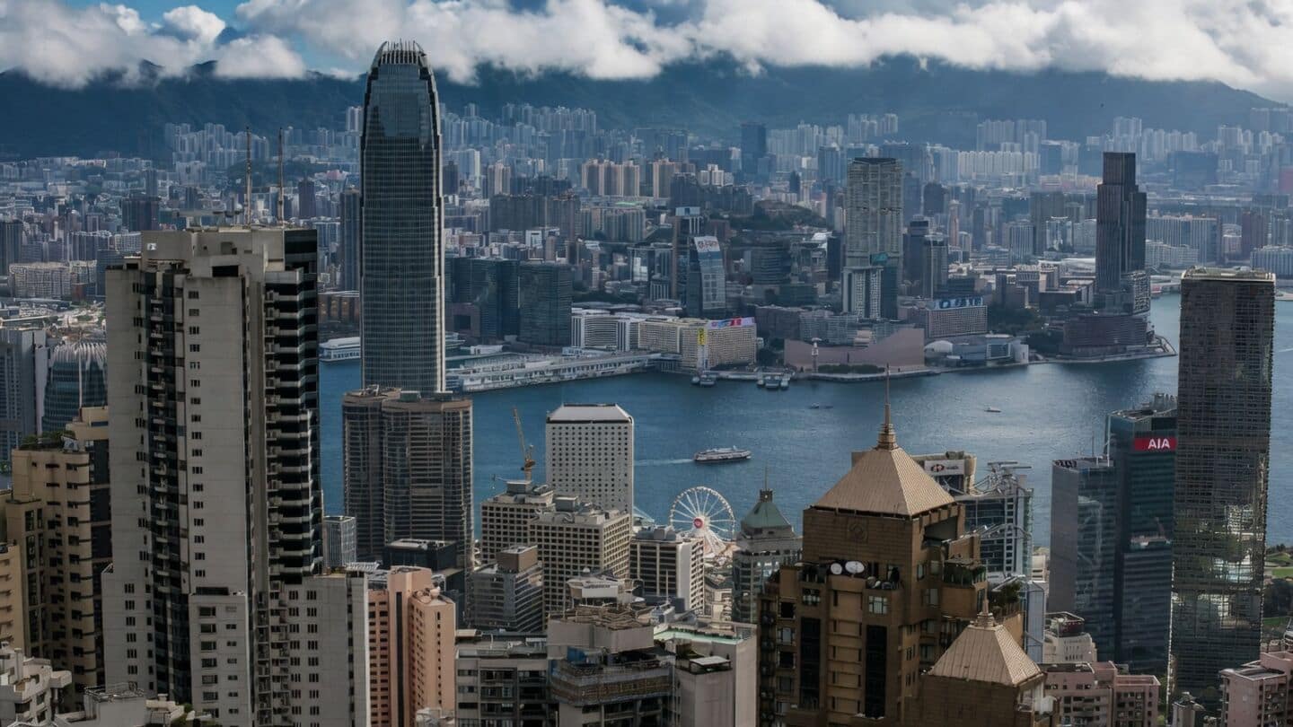Asia posts record Q3 share sales as AI drives fundraising
