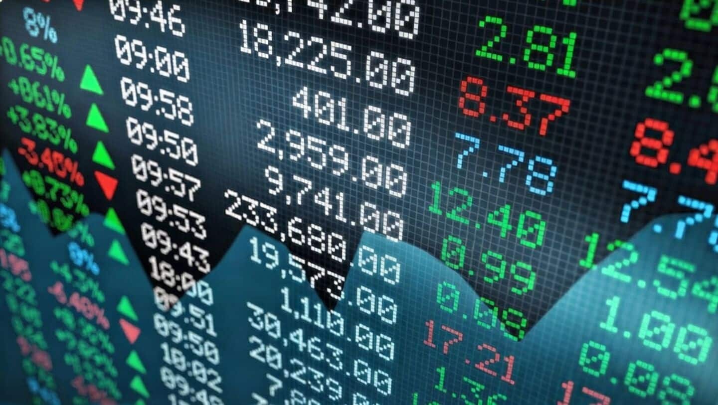 Indian investors poured over 3L/cr as foreign funds withdrew 2L/cr