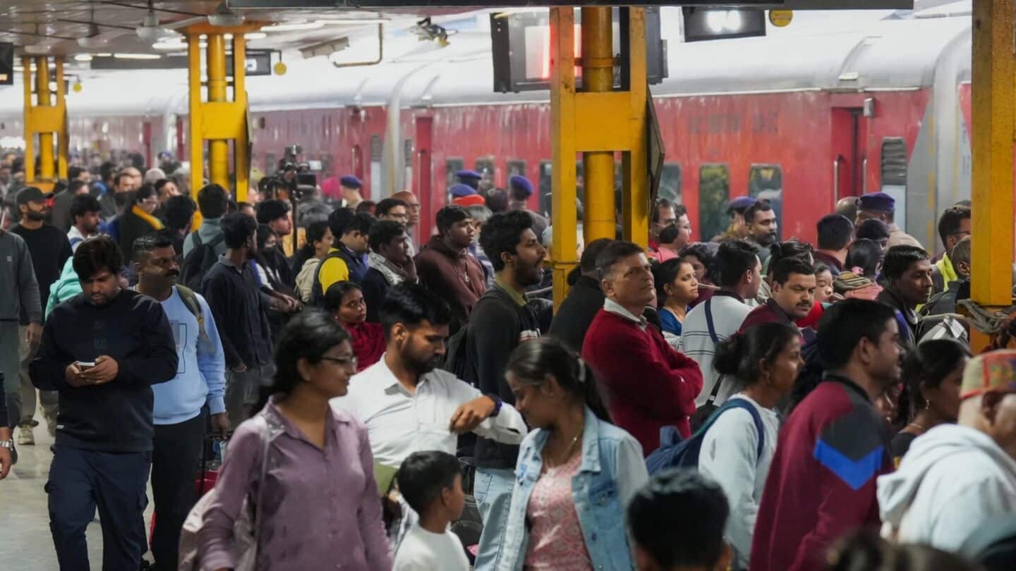 Indian Railways cancels mail and express trains to Delhi stations