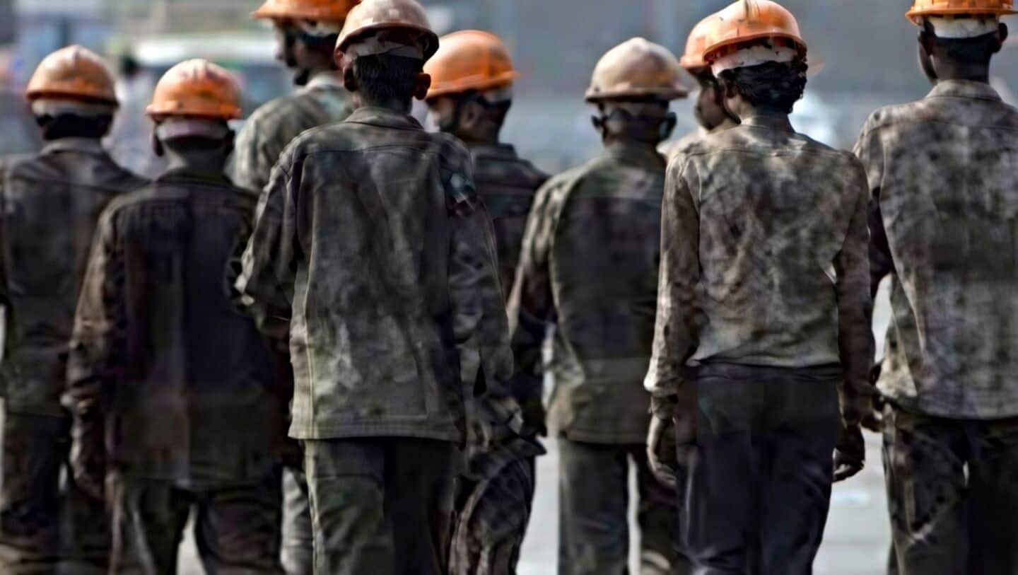 Centre orders timely contract wages in ministries, public bodies, CPSEs