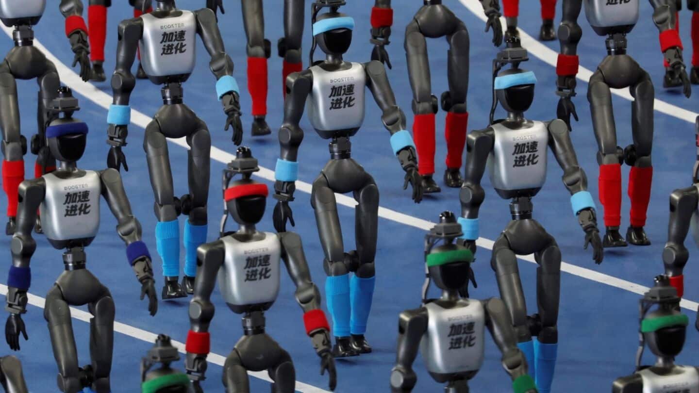 Chinese humanoid robots beat Bolt, van Niekerk records in Beijing