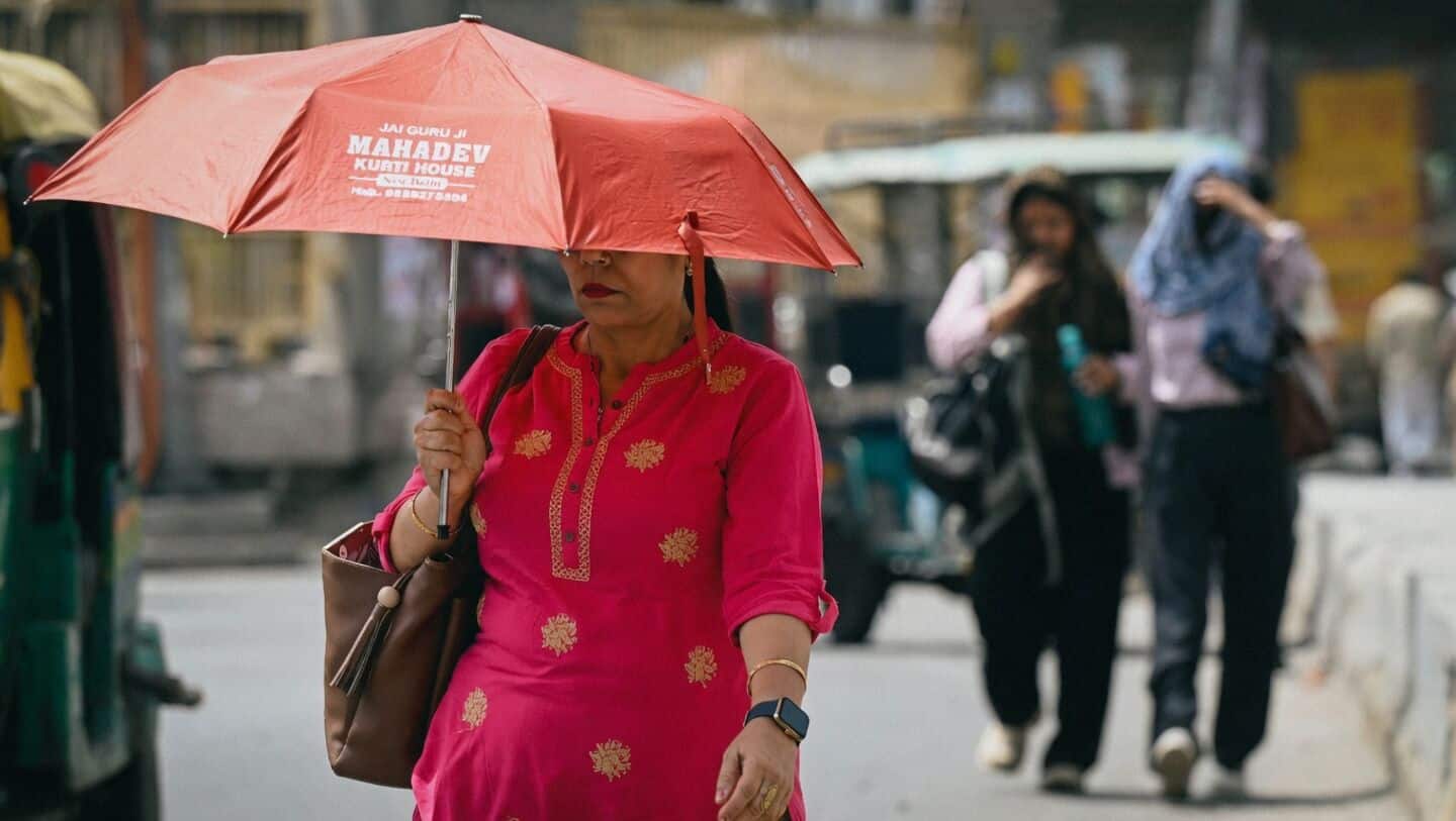 Delhi records 42.7C as IMD warns 43C to 45C