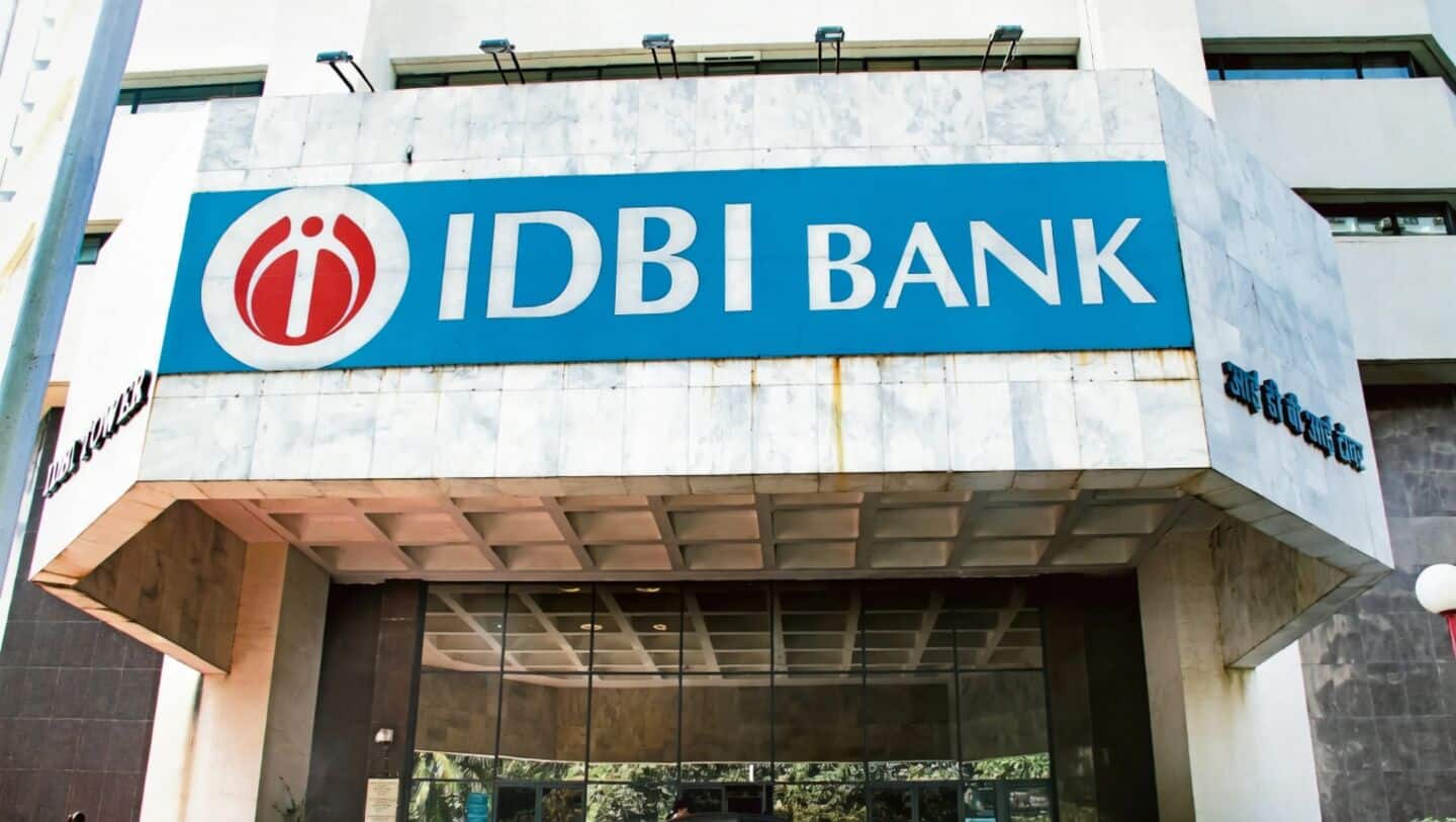 IDBI Bank privatization review meeting set for April 27 2026